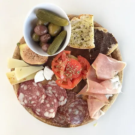 Villani Poderi Nesti & Cupoli